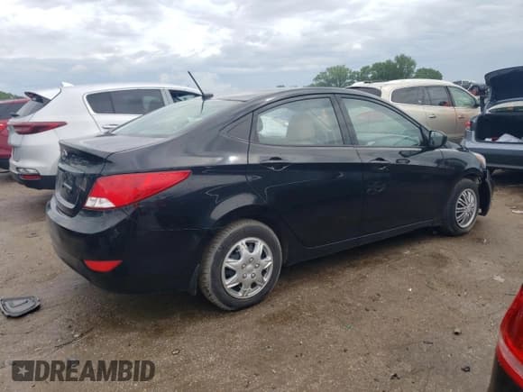 ✅ 2016 Hyundai Accent SE • VIN: KMHCT4AE9GU078622 • Лот: 57344864. Опубликован ранее на Copart с пробегом 146 189 миль. Бесплатный доступ к архиву аукционных продаж из США и подробный отчёт об истории автомобиля на DreamBid. Изображение 3.