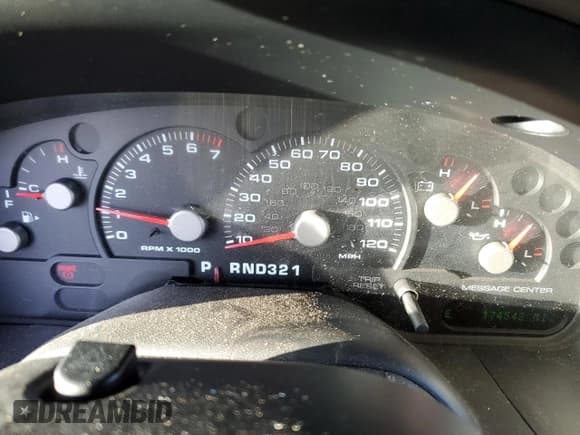 ✅ 2003 Ford Explorer Limited • VIN: 1FMDU75WX3ZB05314 • Lot: 45405705. Wystawiony na Copart z przebiegiem 174 542 mil. Bezpłatny archiwum sprzedaży aukcyjnych z USA i szczegółowy raport historii pojazdu na DreamBid. Zdjęcie 9.