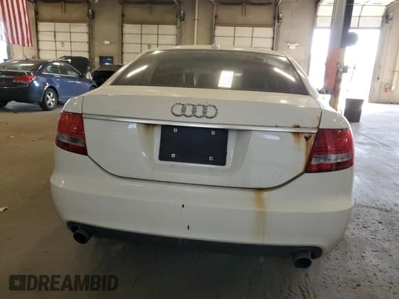 ✅ 2006 Audi A6 • VIN: WAUDG74F86N029792 • Лот: 76618674. Опубликован ранее на Copart с пробегом 308 949 миль. Бесплатный доступ к архиву аукционных продаж из США и подробный отчёт об истории автомобиля на DreamBid. Изображение 6.