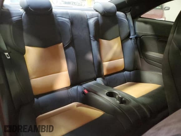 ✅ 2016 Cadillac ATS-V • VIN: 1G6AN1RY8G0191720 • Лот: 67764324. Опубликован ранее на Copart с пробегом 46 648 миль. Бесплатный доступ к архиву аукционных продаж из США и подробный отчёт об истории автомобиля на DreamBid. Изображение 10.