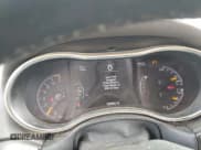 ✅ 2015 Jeep Grand Cherokee Laredo • VIN: 1C4RJEAG1FC669883 • Lot: 85857515. Listed on Copart with 228,860 mi. Free auction sales archive from the USA and detailed vehicle history report at DreamBid. Image 9.