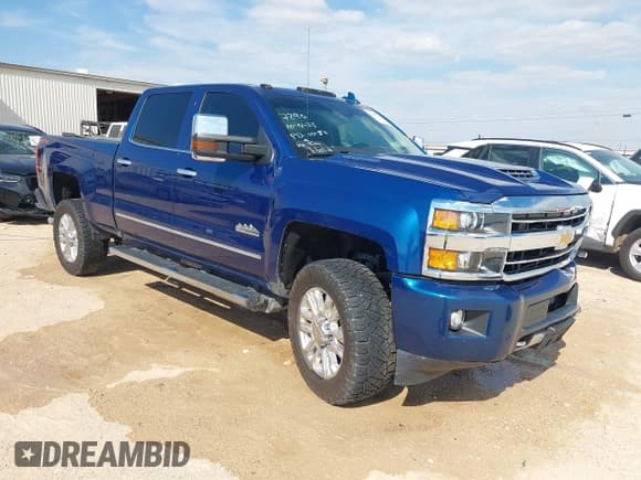 ✅ 2018 Chevrolet Silverado 2500HD High Country • VIN: 1GC1KXEY8JF277290 • Lot: 43465114. Listed on IAAI with 159,038 mi. Free auction sales archive from the USA and detailed vehicle history report at DreamBid. Image 1.