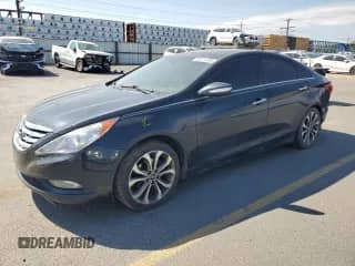 2013 Hyundai Sonata Limited с VIN 5NPEC4AB7DH602570, выставлен на аукционе Copart как лот 80712395 с пробегом 111 972 миль миль и Списание • Salvage title. История ставок и продаж доступна на DreamBid. Изображение 1.