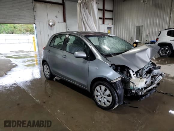 ✅ 2011 Toyota Yaris • VIN: JTDKT4K32B5332316 • Лот: 80867725. Опубликован ранее на Copart с пробегом Не указан. Бесплатный доступ к архиву аукционных продаж из США и подробный отчёт об истории автомобиля на DreamBid. Изображение 4.