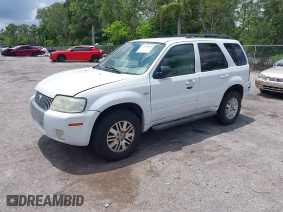 2006 Mercury Mariner Luxury с VIN 4M2YU56116KJ14472, выставлен на аукционе IAAI как лот 42349564 с пробегом 96 221 миль миль и . История ставок и продаж доступна на DreamBid. Изображение 2.