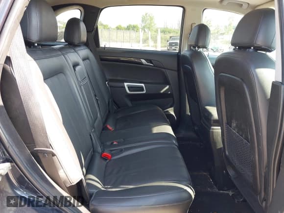 ✅ 2015 Chevrolet Captiva Sport LT • VIN: 3GNAL3EK6FS526262 • Lot: 42728412. Wystawiony na IAAI z przebiegiem 120 859 mil. Bezpłatny archiwum sprzedaży aukcyjnych z USA i szczegółowy raport historii pojazdu na DreamBid. Zdjęcie 8.