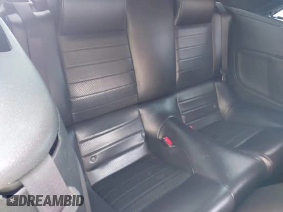 ✅ 2006 Ford Mustang GT Deluxe • VIN: 1ZVHT85H365242880 • Lot: 43632803. Listed on IAAI with Not provided. Free auction sales archive from the USA and detailed vehicle history report at DreamBid. Image 8.