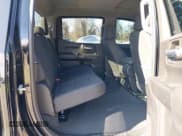 ✅ 2023 Chevrolet Silverado 1500 Custom Trail Boss • VIN: 3GCPDCEK2PG137008 • Lot: 41492242. Wystawiony na IAAI z przebiegiem 13 264 mil. Bezpłatny archiwum sprzedaży aukcyjnych z USA i szczegółowy raport historii pojazdu na DreamBid. Zdjęcie 8.