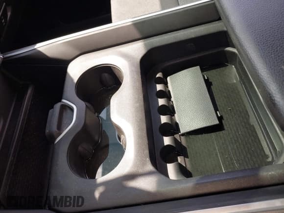 ✅ 2020 Ram 1500 Big Horn • VIN: 1C6SRFFT9LN368761 • Lot: 43091819. Listed on IAAI with Not provided. Free auction sales archive from the USA and detailed vehicle history report at DreamBid. Image 6.