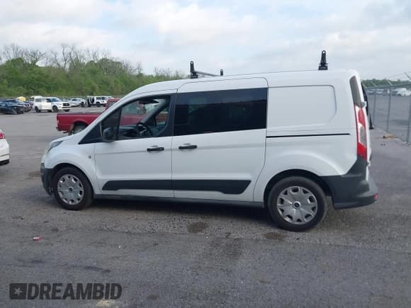 ✅ 2015 Ford Transit Connect XL • VIN: NM0LS7E79F1208111 • Lot: 41951724. Wystawiony na IAAI z przebiegiem 305 163 mil. Bezpłatny archiwum sprzedaży aukcyjnych z USA i szczegółowy raport historii pojazdu na DreamBid. Zdjęcie 14.