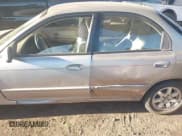 ✅ 2002 Kia Spectra • VIN: KNAFB121925201589 • Lot: 41348561. Wystawiony na IAAI z przebiegiem 173 300 mil. Bezpłatny archiwum sprzedaży aukcyjnych z USA i szczegółowy raport historii pojazdu na DreamBid. Zdjęcie 14.