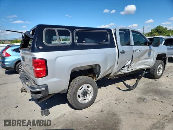 ✅ 2019 Chevrolet Silverado 2500HD Work Truck • VIN: 2GC2KREG9K1185492 • Лот: 81143915. Опубликован ранее на Copart с пробегом 124 233 миль. Бесплатный доступ к архиву аукционных продаж из США и подробный отчёт об истории автомобиля на DreamBid. Изображение 3.