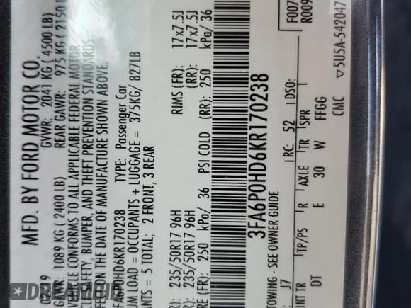 ✅ 2019 Ford Fusion SE • VIN: 3FA6P0HD6KR170238 • Lot: 82683555. Wystawiony na Copart z przebiegiem 117 624 mil. Bezpłatny archiwum sprzedaży aukcyjnych z USA i szczegółowy raport historii pojazdu na DreamBid. Zdjęcie 14.