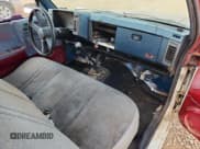 ✅ 1992 GMC Sonoma • VIN: 1GTCS19R2N0519914 • Lot: 80660765. Wystawiony na Copart z przebiegiem 243 370 mil. Bezpłatny archiwum sprzedaży aukcyjnych z USA i szczegółowy raport historii pojazdu na DreamBid. Zdjęcie 8.