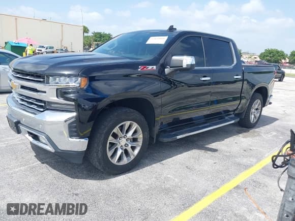 ✅ 2019 Chevrolet Silverado 1500 LTZ • VIN: 3GCUYGED5KG112631 • Lot: 42844808. Wystawiony na IAAI z przebiegiem 57 353 mil. Bezpłatny archiwum sprzedaży aukcyjnych z USA i szczegółowy raport historii pojazdu na DreamBid. Zdjęcie 2.