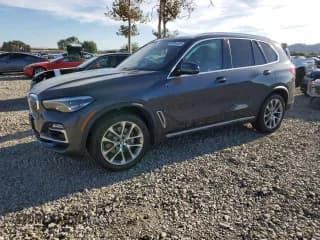 ✅ 2019 BMW X5 xDrive40i • VIN: 5UXCR6C52KLL61842 • Lot: 82654325. Listed on Copart with 45,016 mi. Free auction sales archive from the USA and detailed vehicle history report at DreamBid. Image 1.