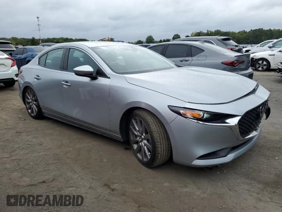 ✅ 2020 Mazda 3 Select • VIN: JM1BPACL1L1174285 • Lot: 71471485. Wystawiony na Copart z przebiegiem 56 899 mil. Bezpłatny archiwum sprzedaży aukcyjnych z USA i szczegółowy raport historii pojazdu na DreamBid. Zdjęcie 4.