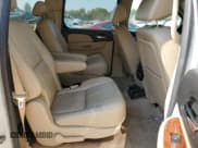 ✅ 2007 Chevrolet Suburban LT • VIN: 1GNFK16327J314174 • Lot: 75510724. Wystawiony na Copart z przebiegiem 238 415 mil. Bezpłatny archiwum sprzedaży aukcyjnych z USA i szczegółowy raport historii pojazdu na DreamBid. Zdjęcie 11.