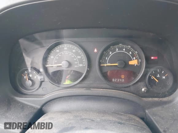 ✅ 2014 Jeep Patriot Sport • VIN: 1C4NJPBA6ED714586 • Lot: 40844617. Listed on IAAI with 82,343 mi. Free auction sales archive from the USA and detailed vehicle history report at DreamBid. Image 7.