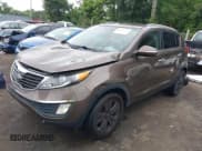 ✅ 2013 Kia Sportage EX • VIN: KNDPC3A25D7464809 • Lot: 42646704. Wystawiony na IAAI z przebiegiem 104 761 mil. Bezpłatny archiwum sprzedaży aukcyjnych z USA i szczegółowy raport historii pojazdu na DreamBid. Zdjęcie 2.