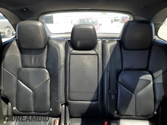 ✅ 2011 Porsche Cayenne S Hybrid • VIN: WP1AE2A29BLA93571 • Лот: 58357155. Опубликован ранее на Copart с пробегом 144 951 миль. Бесплатный доступ к архиву аукционных продаж из США и подробный отчёт об истории автомобиля на DreamBid. Изображение 10.