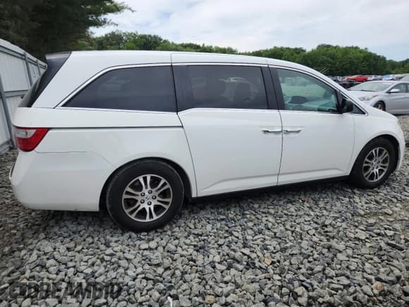 ✅ 2012 Honda Odyssey EX-L • VIN: 5FNRL5H60CB011462 • Lot: 65622365. Wystawiony na Copart z przebiegiem 122 516 mil. Bezpłatny archiwum sprzedaży aukcyjnych z USA i szczegółowy raport historii pojazdu na DreamBid. Zdjęcie 3.