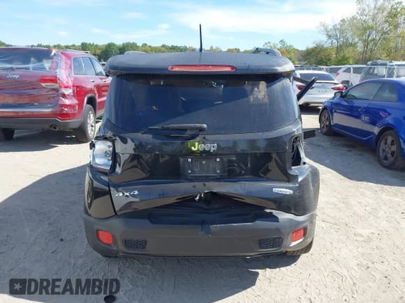 ✅ 2015 Jeep Renegade Latitude • VIN: ZACCJBBT0FPB59554 • Лот: 43346830. Опубликован ранее на IAAI с пробегом 110 229 миль. Бесплатный доступ к архиву аукционных продаж из США и подробный отчёт об истории автомобиля на DreamBid. Изображение 15.