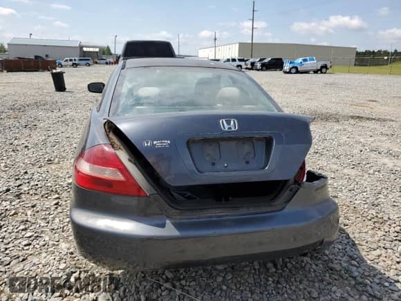 2005 Honda Accord LX with VIN 1HGCM71325A005772, listed as a Copart auction lot 53085135 with 147,066 mi miles and Salvage title. Bid and sale history available at DreamBid. Image 6.