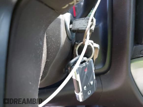 ✅ 2014 Chevrolet Silverado 1500 LT • VIN: 1GCUKREC9EF193806 • Lot: 42819066. Wystawiony na IAAI z przebiegiem 122 926 mil. Bezpłatny archiwum sprzedaży aukcyjnych z USA i szczegółowy raport historii pojazdu na DreamBid. Zdjęcie 11.