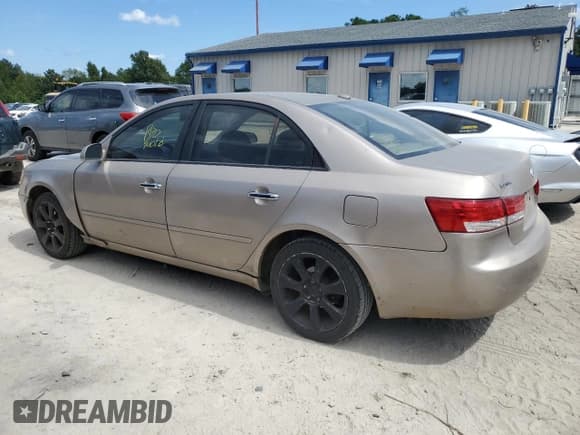 ✅ 2007 Hyundai Sonata GLS • VIN: 5NPET46C07H261390 • Лот: 72647154. Опубликован ранее на Copart с пробегом 131 116 миль. Бесплатный доступ к архиву аукционных продаж из США и подробный отчёт об истории автомобиля на DreamBid. Изображение 2.