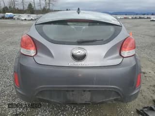 ✅ 2016 Hyundai Veloster • VIN: KMHTC6AD7GU268647 • Lot: 46264145. Wystawiony na Copart z przebiegiem 139 814 mil. Bezpłatny archiwum sprzedaży aukcyjnych z USA i szczegółowy raport historii pojazdu na DreamBid. Zdjęcie 6.