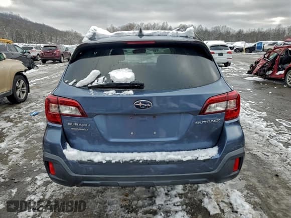 ✅ 2018 Subaru Outback Premium • VIN: 4S4BSACC3J3271693 • Lot: 94909015. Wystawiony na Copart z przebiegiem 59 476 mil. Bezpłatny archiwum sprzedaży aukcyjnych z USA i szczegółowy raport historii pojazdu na DreamBid. Zdjęcie 6.