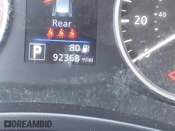 ✅ 2021 Nissan Sentra S • VIN: 3N1AB8BV5MY227057 • Lot: 43325954. Wystawiony na IAAI z przebiegiem 92 368 mil. Bezpłatny archiwum sprzedaży aukcyjnych z USA i szczegółowy raport historii pojazdu na DreamBid. Zdjęcie 16.