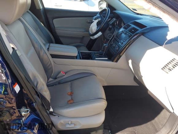 ✅ 2011 Mazda CX-9 Touring • VIN: JM3TB2CA6B0320604 • Lot: 43592863. Listed on IAAI with 214,832 mi. Free auction sales archive from the USA and detailed vehicle history report at DreamBid. Image 5.