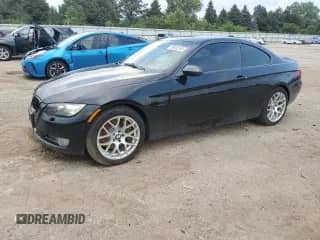2008 BMW 3 Series 335xi с VIN WBAWC735X8E067394, выставлен на аукционе Copart как лот 69100165 с пробегом 185 163 миль миль и Списание • Salvage title. История ставок и продаж доступна на DreamBid. Изображение 1.