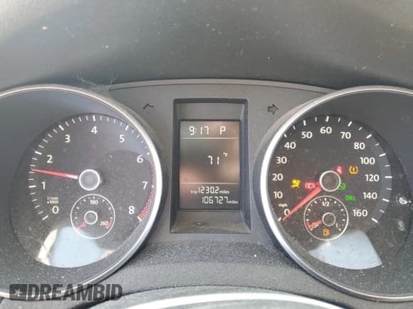 ✅ 2011 Volkswagen Jetta SE • VIN: 3VWPZ7AJ7BM677760 • Lot: 54329885. Listed on Copart with 106,727 mi. Free auction sales archive from the USA and detailed vehicle history report at DreamBid. Image 9.