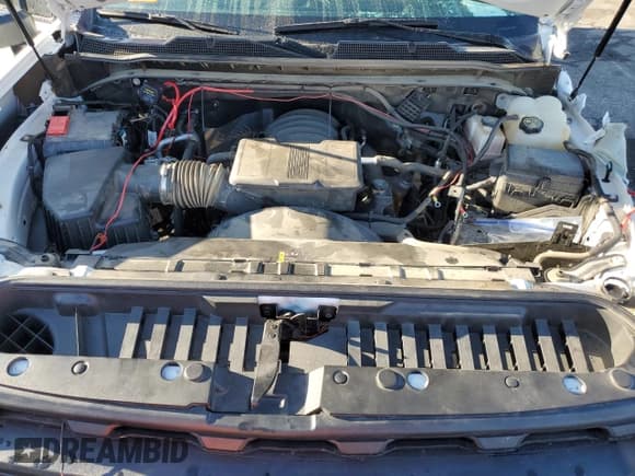 ✅ 2023 Chevrolet Silverado 2500HD • VIN: 1GB5WLE70PF173959 • Lot: 71738544. Wystawiony na Copart z przebiegiem 41 411 mil. Bezpłatny archiwum sprzedaży aukcyjnych z USA i szczegółowy raport historii pojazdu na DreamBid. Zdjęcie 11.