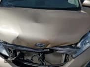 ✅ 2012 Toyota Sienna XLE AAS • VIN: 5TDYK3DC3CS226179 • Lot: 70130985. Wystawiony na Copart z przebiegiem 279 188 mil. Bezpłatny archiwum sprzedaży aukcyjnych z USA i szczegółowy raport historii pojazdu na DreamBid. Zdjęcie 12.