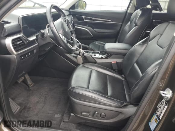 ✅ 2023 Kia Telluride S • VIN: 5XYP64GC0PG395712 • Lot: 89893865. Listed on Copart with 88,833 mi. Free auction sales archive from the USA and detailed vehicle history report at DreamBid. Image 7.