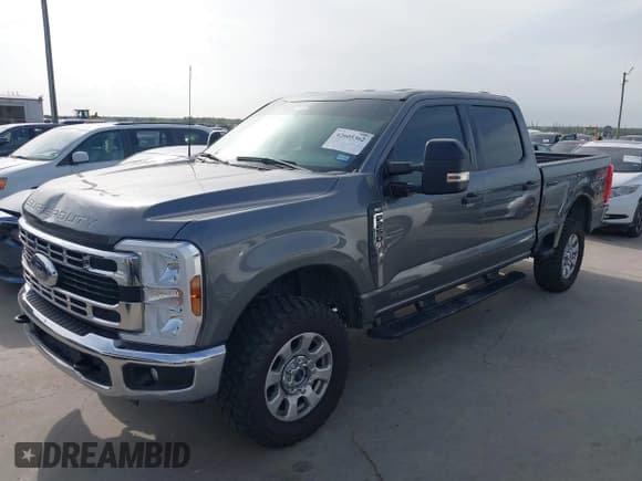 ✅ 2024 Ford F-250 XL • VIN: 1FT7W2BT5RED57884 • Лот: 42605362. Опубликован ранее на IAAI с пробегом 37 644 миль. Бесплатный доступ к архиву аукционных продаж из США и подробный отчёт об истории автомобиля на DreamBid. Изображение 2.
