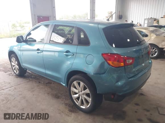 2013 Mitsubishi Outlander ES with VIN 4A4AR3AU5DE002146, listed as a IAAI auction lot 43234762 with 148,374 mi miles and . Bid and sale history available at DreamBid. Image 6.