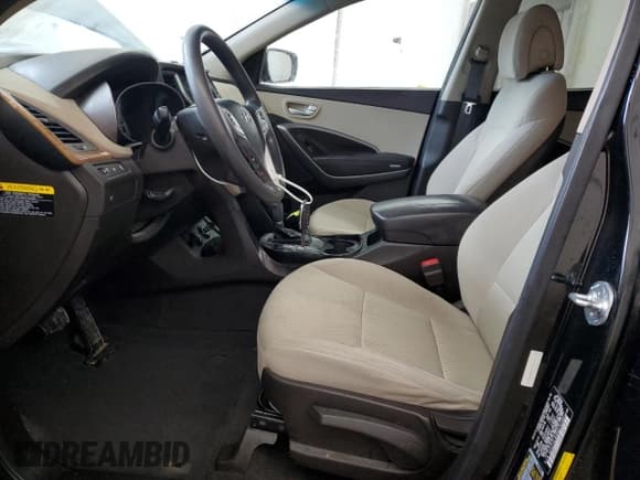 ✅ 2016 Hyundai Santa Fe • VIN: 5XYZT3LBXGG370146 • Лот: 89819785. Опубликован ранее на Copart с пробегом 171 808 миль. Бесплатный доступ к архиву аукционных продаж из США и подробный отчёт об истории автомобиля на DreamBid. Изображение 7.