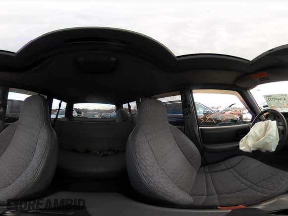 ✅ 1998 Jeep Cherokee Sport • VIN: 1J4FJ68S3WL148094 • Lot: 43600732. Wystawiony na IAAI z przebiegiem 175 309 mil. Bezpłatny archiwum sprzedaży aukcyjnych z USA i szczegółowy raport historii pojazdu na DreamBid. Zdjęcie 19.