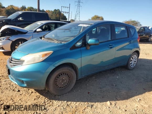 ✅ 2014 Nissan Note SV • VIN: 3N1CE2CP8EL351819 • Lot: 91384775. Listed on Copart with 118,340 mi. Free auction sales archive from the USA and detailed vehicle history report at DreamBid. Image 1.