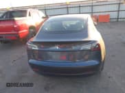 ✅ 2021 Tesla Model 3 Standard Range Plus • VIN: 5YJ3E1EA5MF985635 • Lot: 43575207. Wystawiony na IAAI z przebiegiem 63 336 mil. Bezpłatny archiwum sprzedaży aukcyjnych z USA i szczegółowy raport historii pojazdu na DreamBid. Zdjęcie 16.