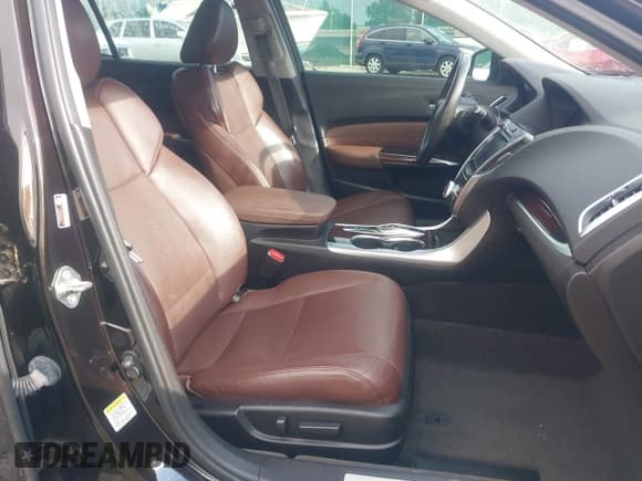 ✅ 2015 Acura TLX Advance • VIN: 19UUB2F72FA008472 • Lot: 42971082. Listed on IAAI with 97,467 mi. Free auction sales archive from the USA and detailed vehicle history report at DreamBid. Image 5.