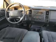 ✅ 2004 Dodge Dakota SLT • VIN: 1D7HG48N54S751729 • Lot: 75337434. Wystawiony na Copart z przebiegiem Nie podano. Bezpłatny archiwum sprzedaży aukcyjnych z USA i szczegółowy raport historii pojazdu na DreamBid. Zdjęcie 8.