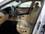 ✅ 2015 Hyundai Genesis 3.8L • VIN: KMHGN4JE8FU093719 • Lot: 42108725. Wystawiony na Copart z przebiegiem 74 047 mil. Bezpłatny archiwum sprzedaży aukcyjnych z USA i szczegółowy raport historii pojazdu na DreamBid. Zdjęcie 7.