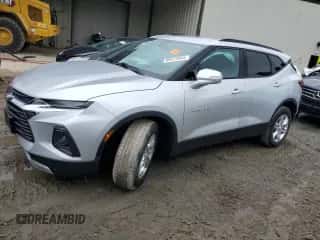 2019 Chevrolet Blazer with VIN 3GNKBGRS1KS590485, listed as a Copart auction lot 69272504 with 39,974 mi miles and Salvage title. Bid and sale history available at DreamBid. Image 1.