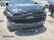 ✅ 2023 Chevrolet Suburban RST • VIN: 1GNSCEKD3PR428526 • Lot: 67464454. Wystawiony na Copart z przebiegiem 18 421 mil. Bezpłatny archiwum sprzedaży aukcyjnych z USA i szczegółowy raport historii pojazdu na DreamBid. Zdjęcie 14.